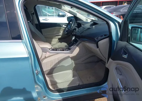 2013 Ford Escape Se z USA, uszkodzony, nr VIN 1FMCU0GX2DUC54114